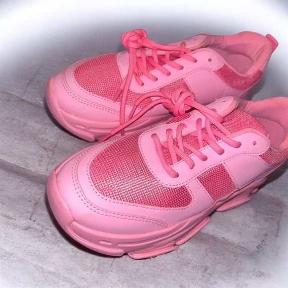 Steve Madden Chunky Pink Sneakers - Picture 7 of 7